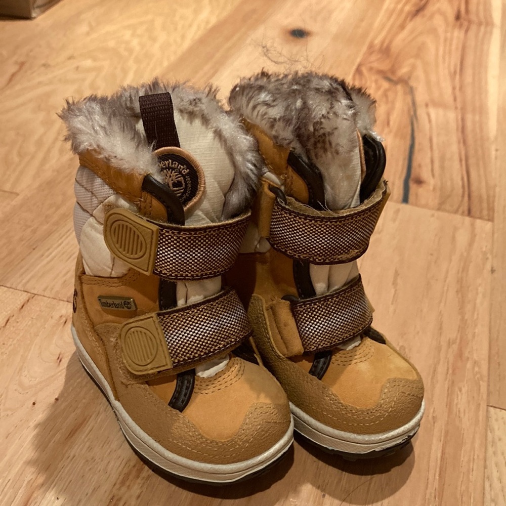 Baby snow-boots